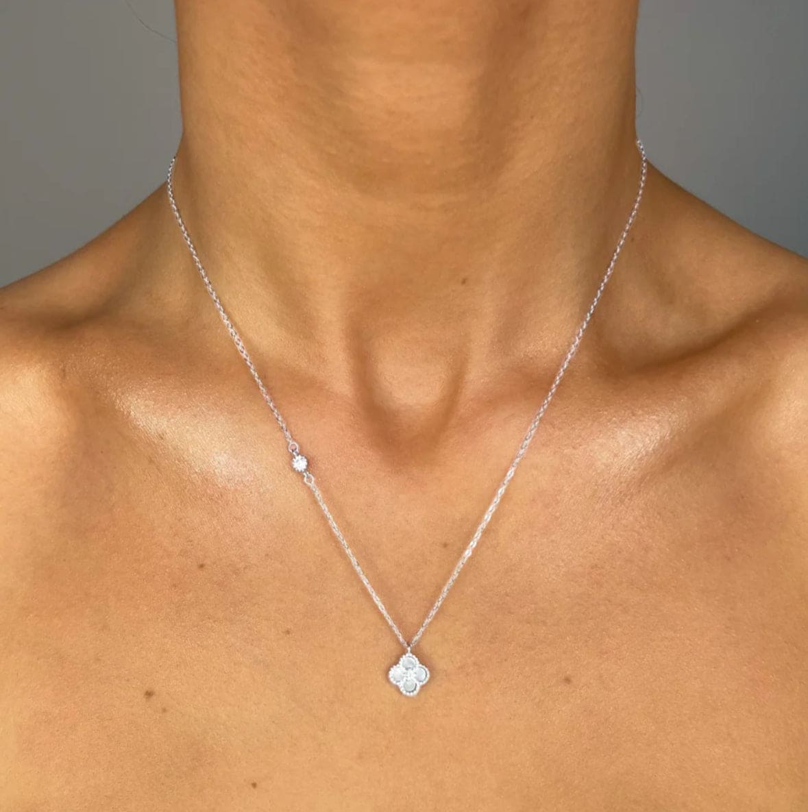 veekee Silver Clover Necklace Adascious Empire