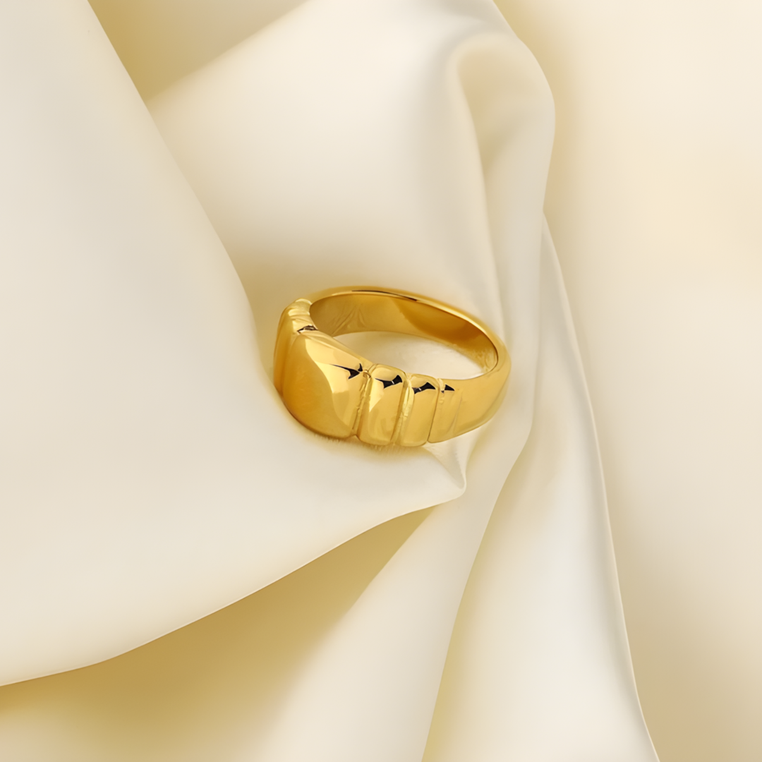 Tyra 18k Gold Plated Ring Adascious Empire