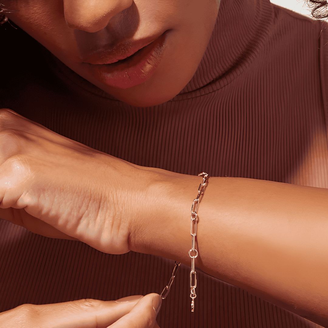 Callie 18k Gold Plated Clip Chain Bracelet Adascious Empire