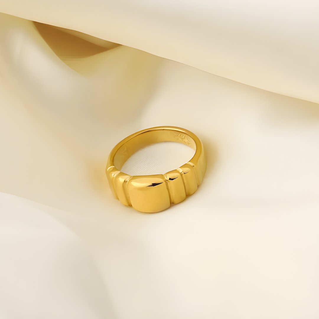 Tyra 18k Gold Plated Ring Adascious Empire